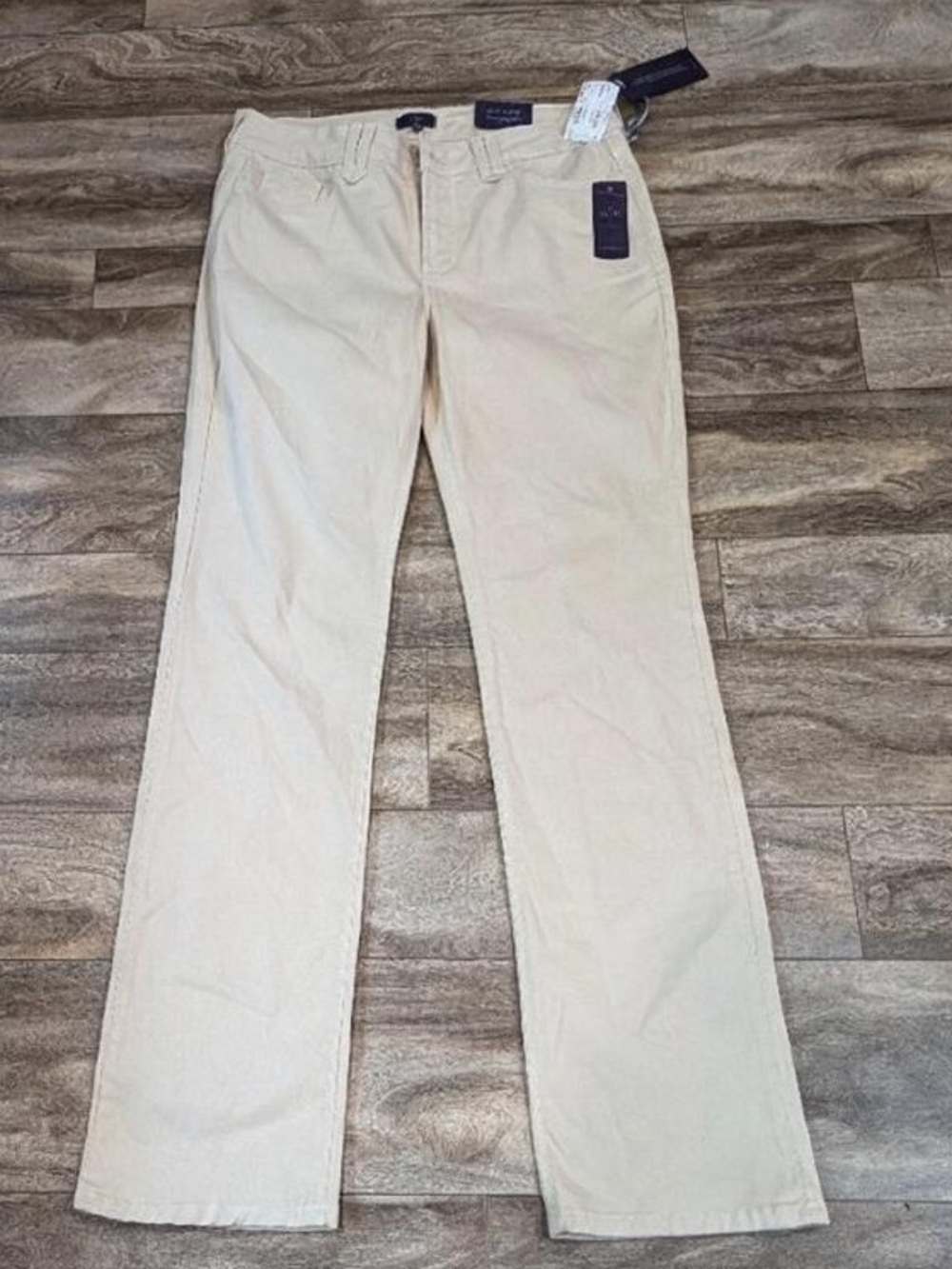 NYDJ Original Slimming Fit Straight Leg Jeans in Cream Waist 12 NWT